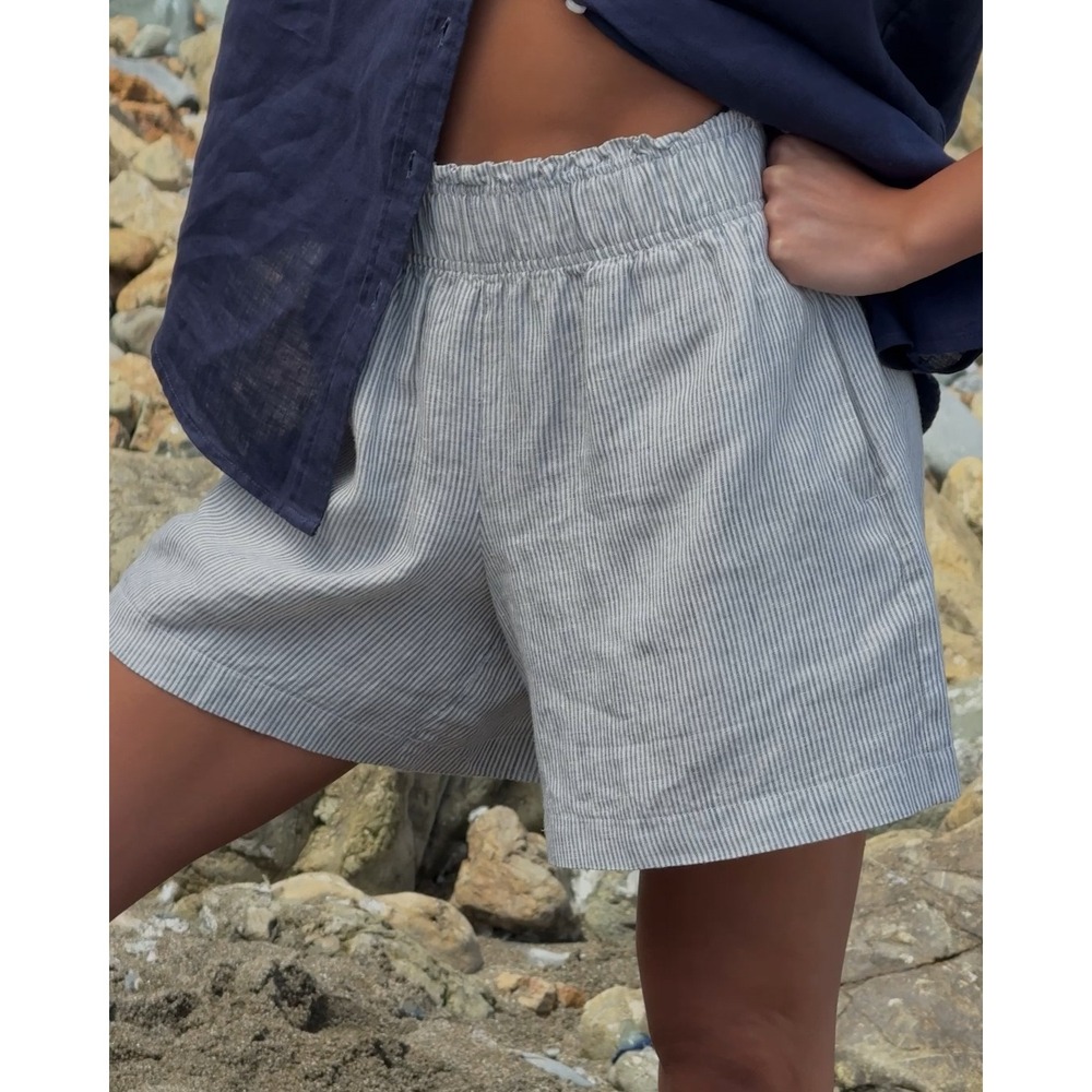 Quince Linen Shorts Women XL Blue White Pinstripe Excellent Elastic Pockets